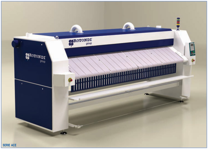 Calandra stiratrice per lavanderia professionale